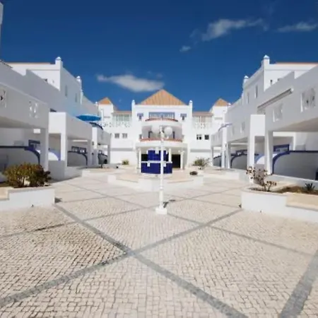 Quinta Velha Garage&pool Flat 103