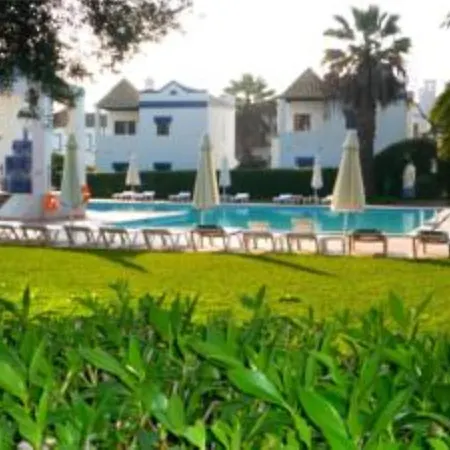 Quinta Velha Garage&pool Flat 103 *